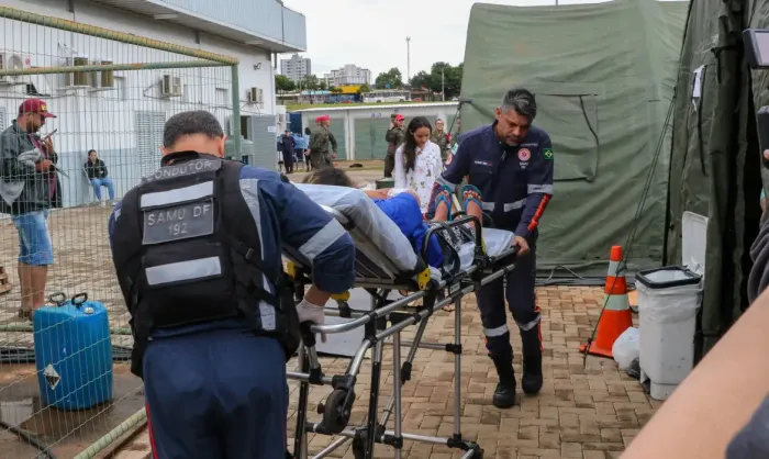 Profissionais de saúde se mobilizam para atender casos de dengue no DF